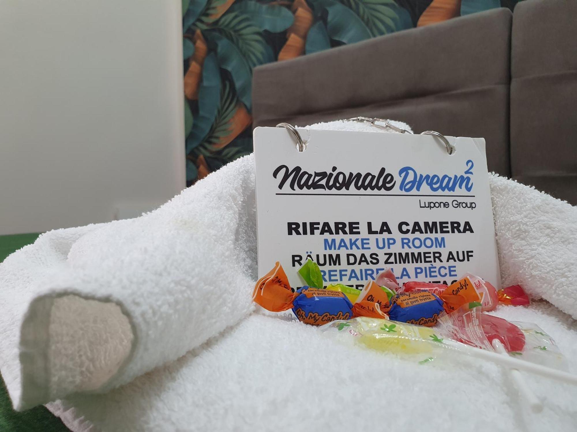 Отель Nazionale Dream 2 Неаполь Экстерьер фото